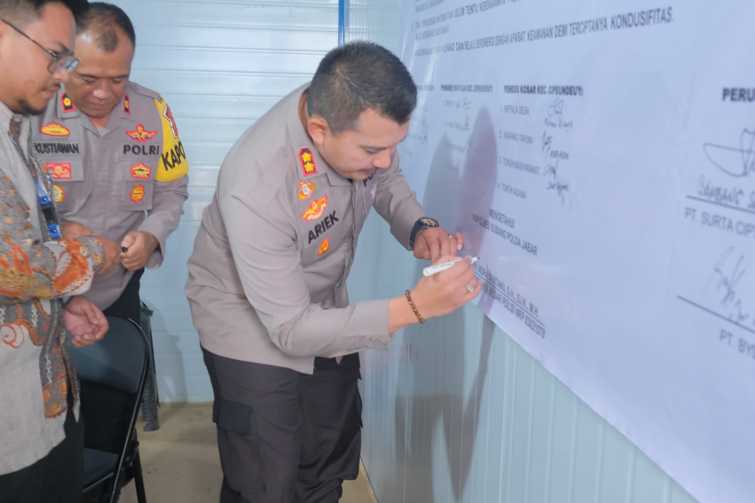 Kapolres Subang Tegaskan Komitmen Wujudkan “Zero Premanisme” dalam Kunjungan Kerja ke Pabrik BYD