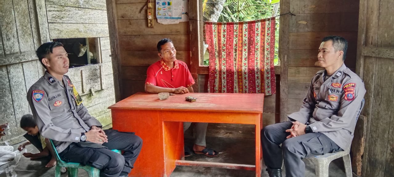 POLSEK HILIDUHO GELAR SOSIALISASI OPS PEKAT TOBA 2025 DI DESA BALOHILI